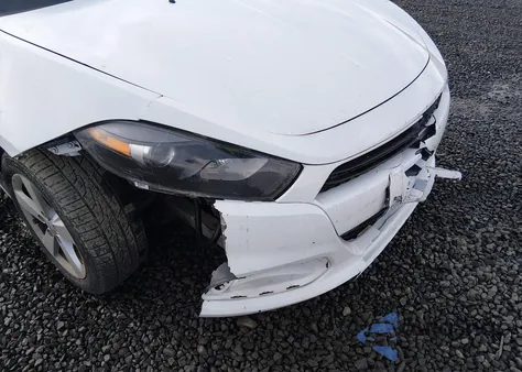 2015 Dodge Dart Sxt z USA, uszkodzony, nr VIN 1C3CDFBBXFD402696